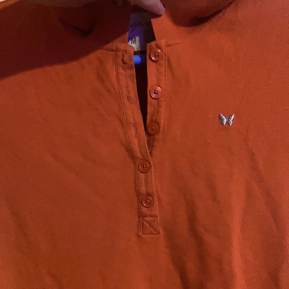 Refreshing Orange Polo w butterfly detail🍊🦋 - Picture 4 of 8